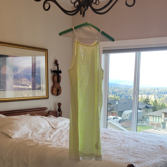 Joe Fresh Other - Cotton, Comfy dress In Yellow and White.